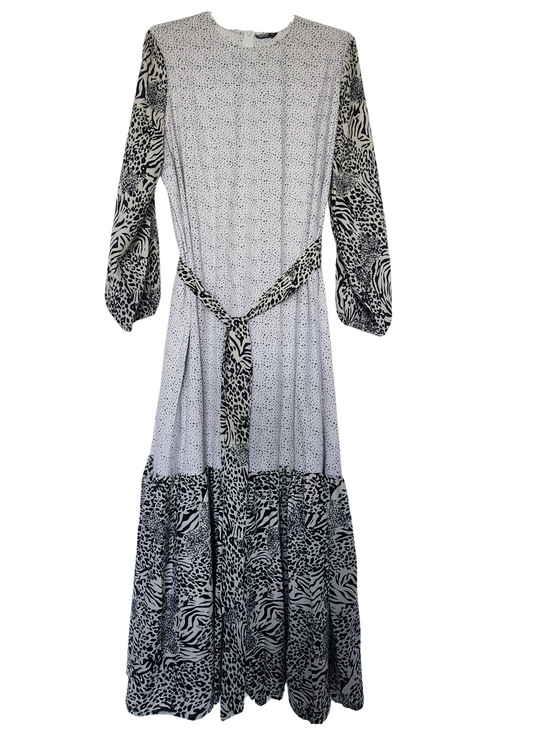Vestido largo de puntos y volantes Size 3XL