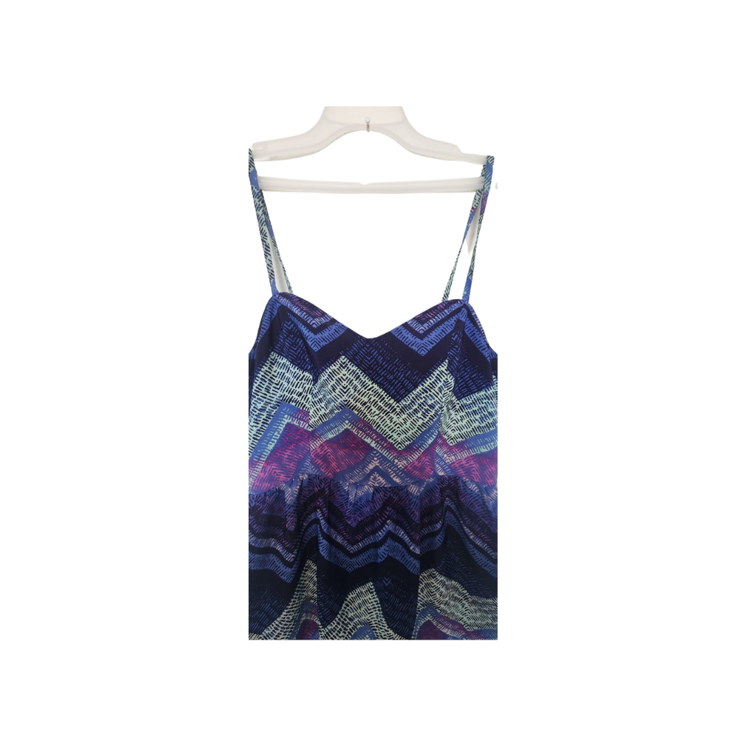 Vestido con estampado tribal de varios colores Size 6